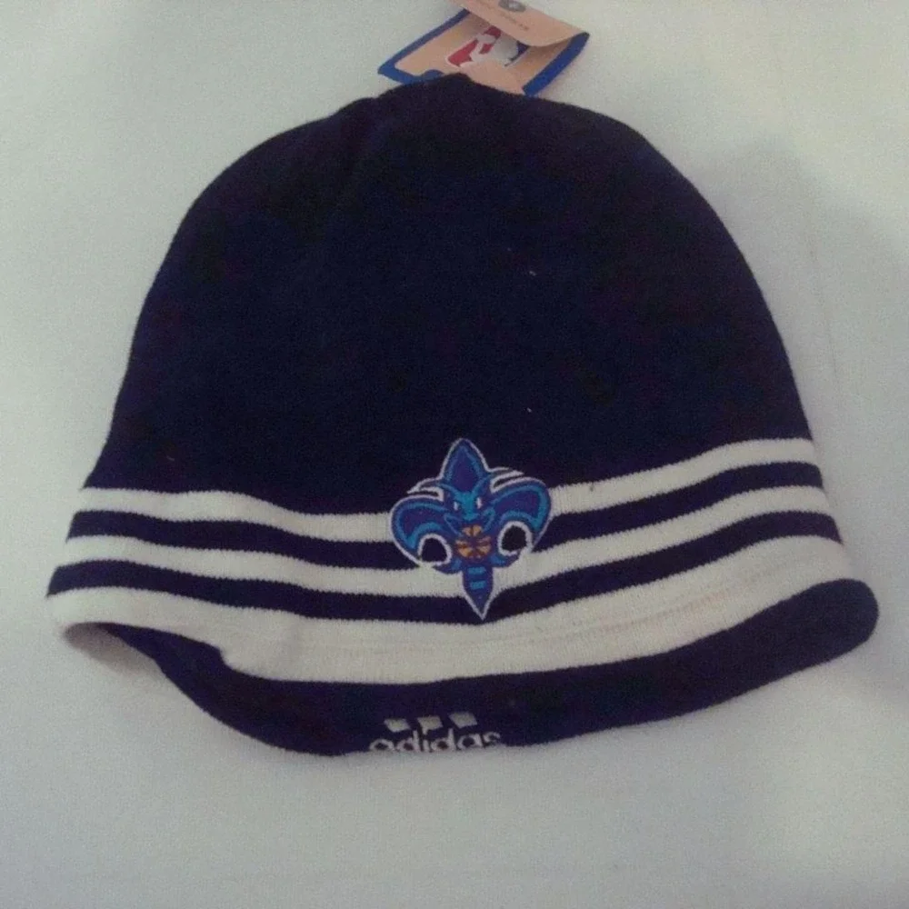 NEW ORLEANS HORNETS BEANIE KNIT TOBOGGAN SKI HAT‎ CAP VINTAGE 00S Y2K W1